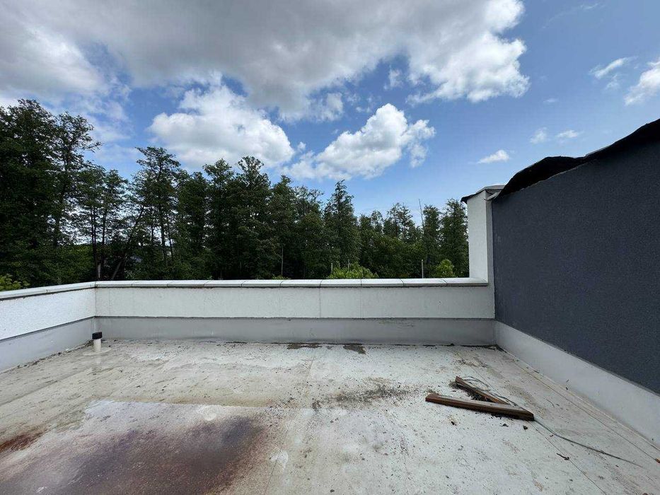 Продам дуплекс в закритому котеджному містечку в Ірпені. ТОРГ