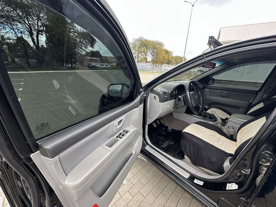 KIA SORENTO 2.5 TDI 2009 рік 4WD 5500$ в Одесі гарний стан
