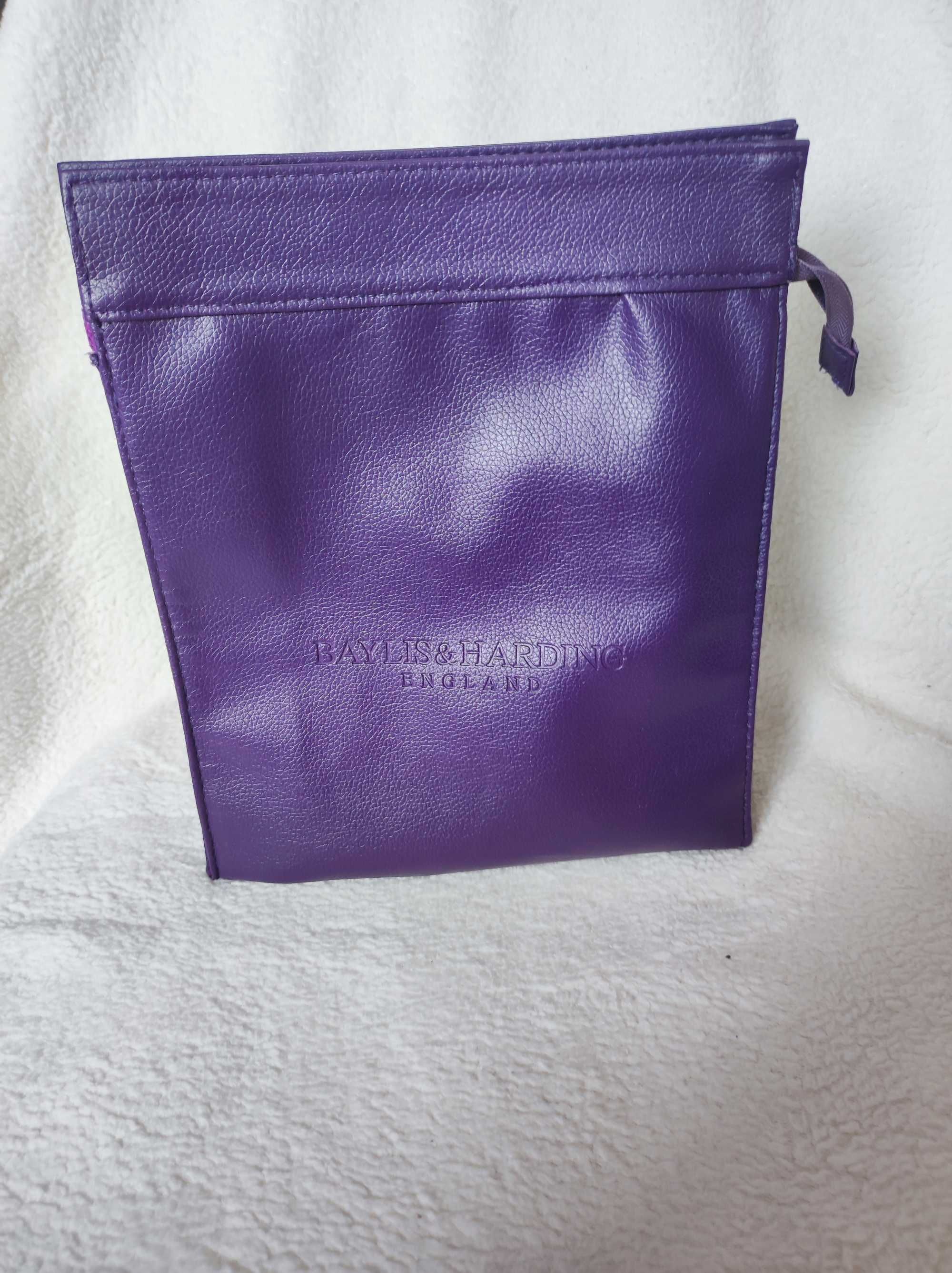 Baylis&Harding wysoka kosmetyczka fioletowa