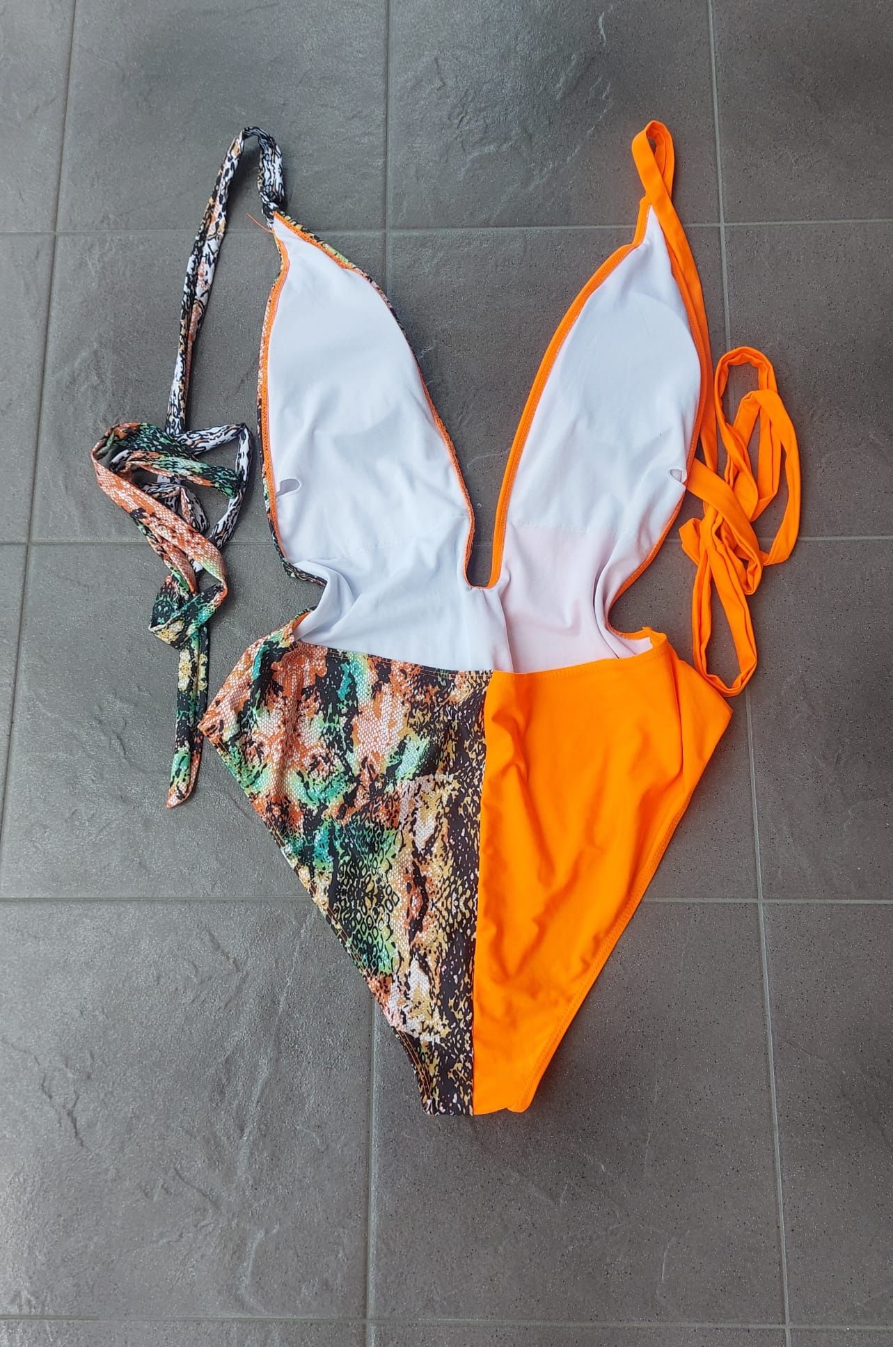 Strój kąpielowy bikini push up jednoczęściowy dekolt 3XL Shein