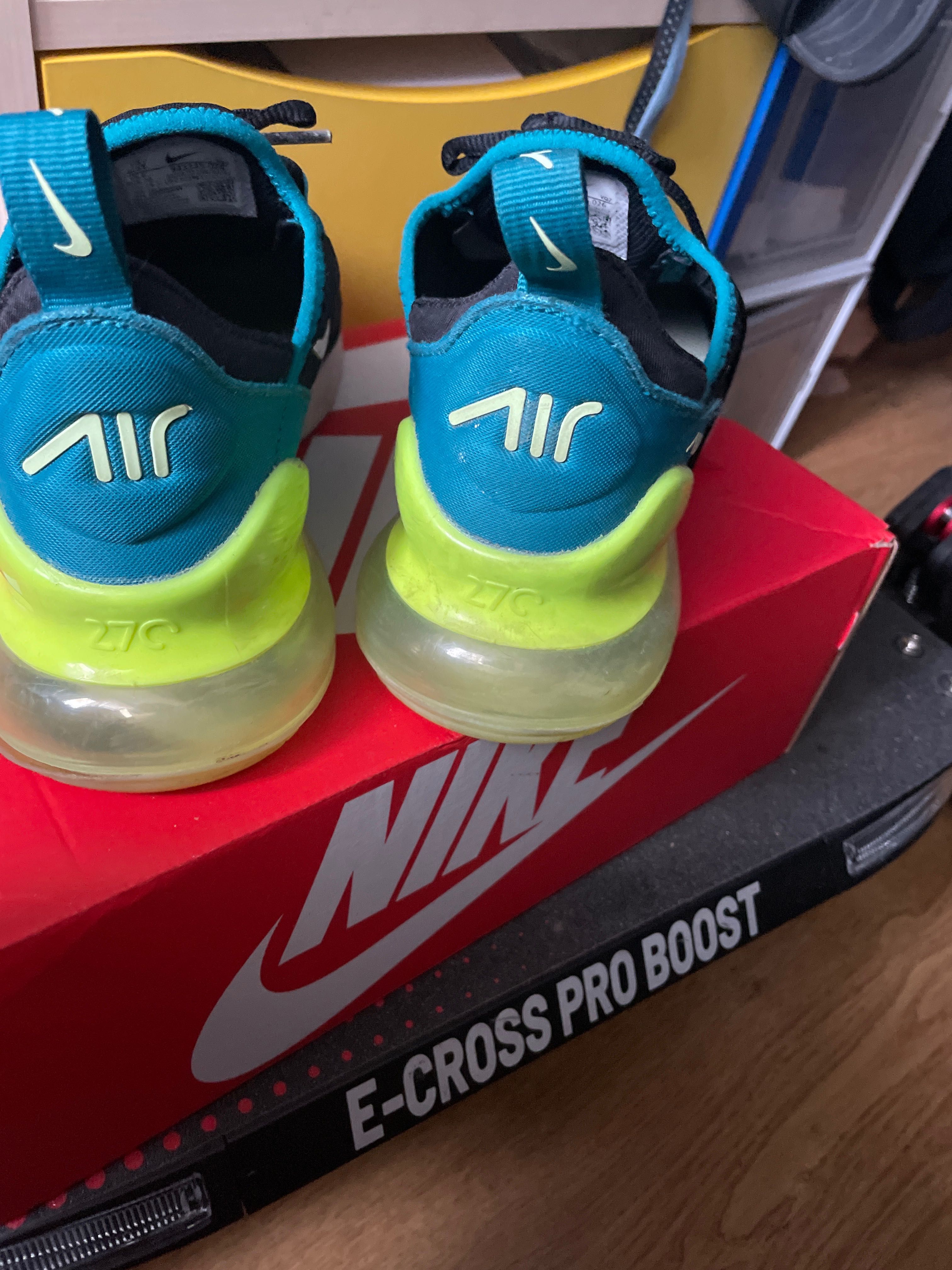 Sapatilhas Nike Air 270 Pretas