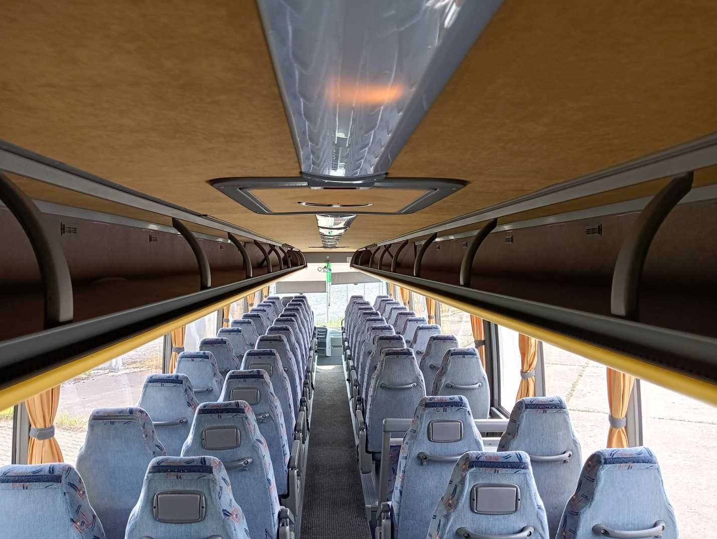 AUTOBUS VANHOOL T916TL  65 miejsc KLIMA import Belgia, zarejestrowany