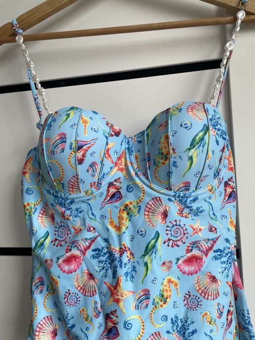 Jednoczesciowy stroj kapielowy S 36 w motyw letni