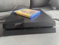 Приставка Sony PlayStation 4