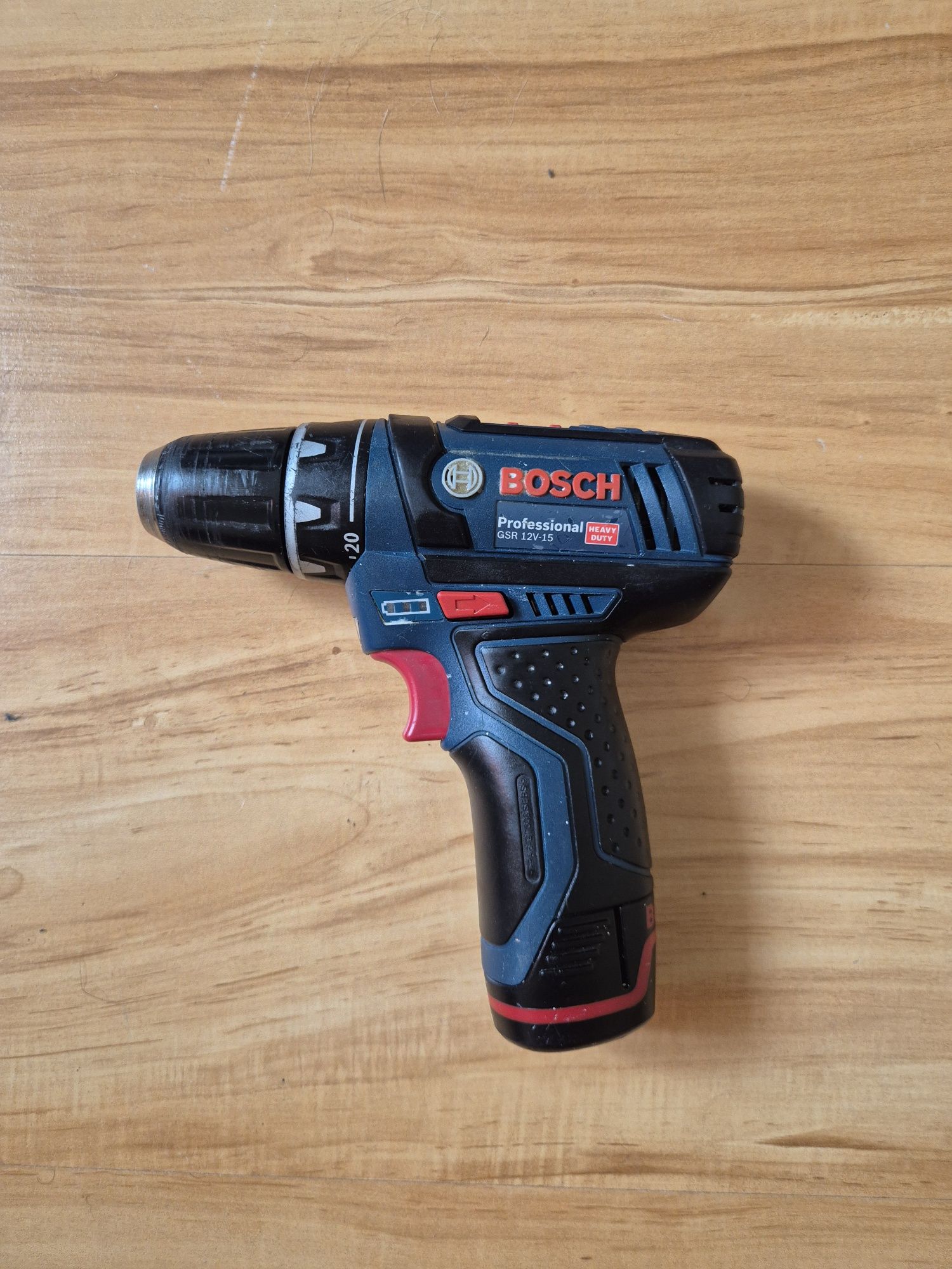 Wiertarka Wkrętarka Akumulatorowa Przenośna Bosch GSR 12V-15 -
