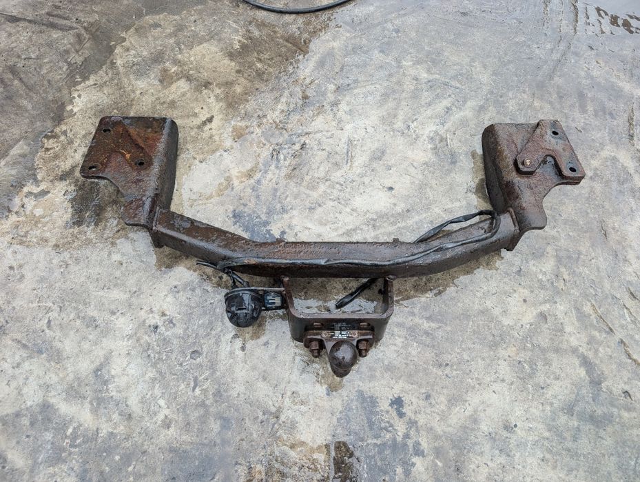 Фаркоп hyundai terracan оригінал