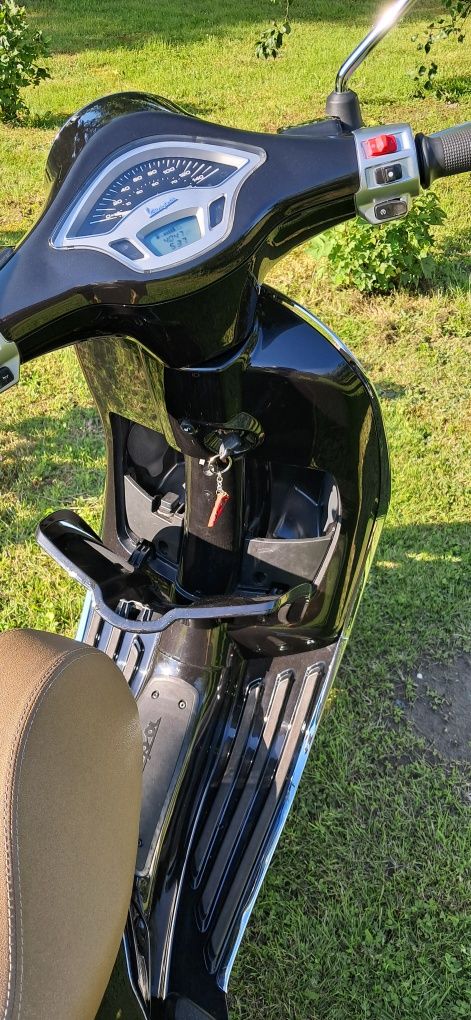 Vespa Primavera 125