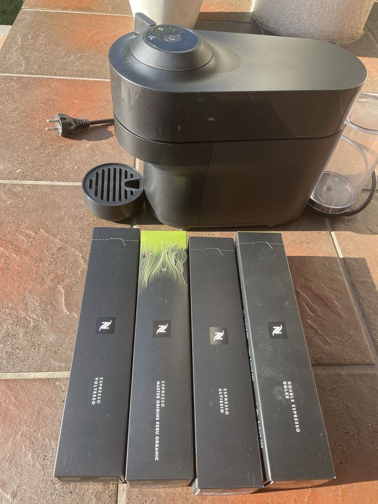 Ekspres do kawy Nespresso Vertuo