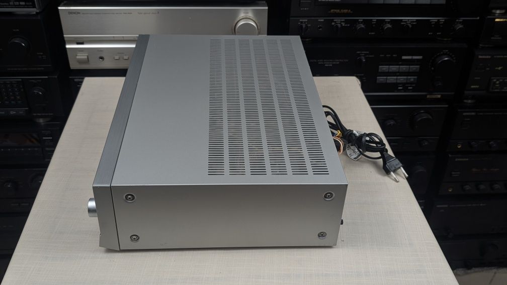 Sansui CR-M5L Unikatowy amplituner stereo z magnetofon kasetowym