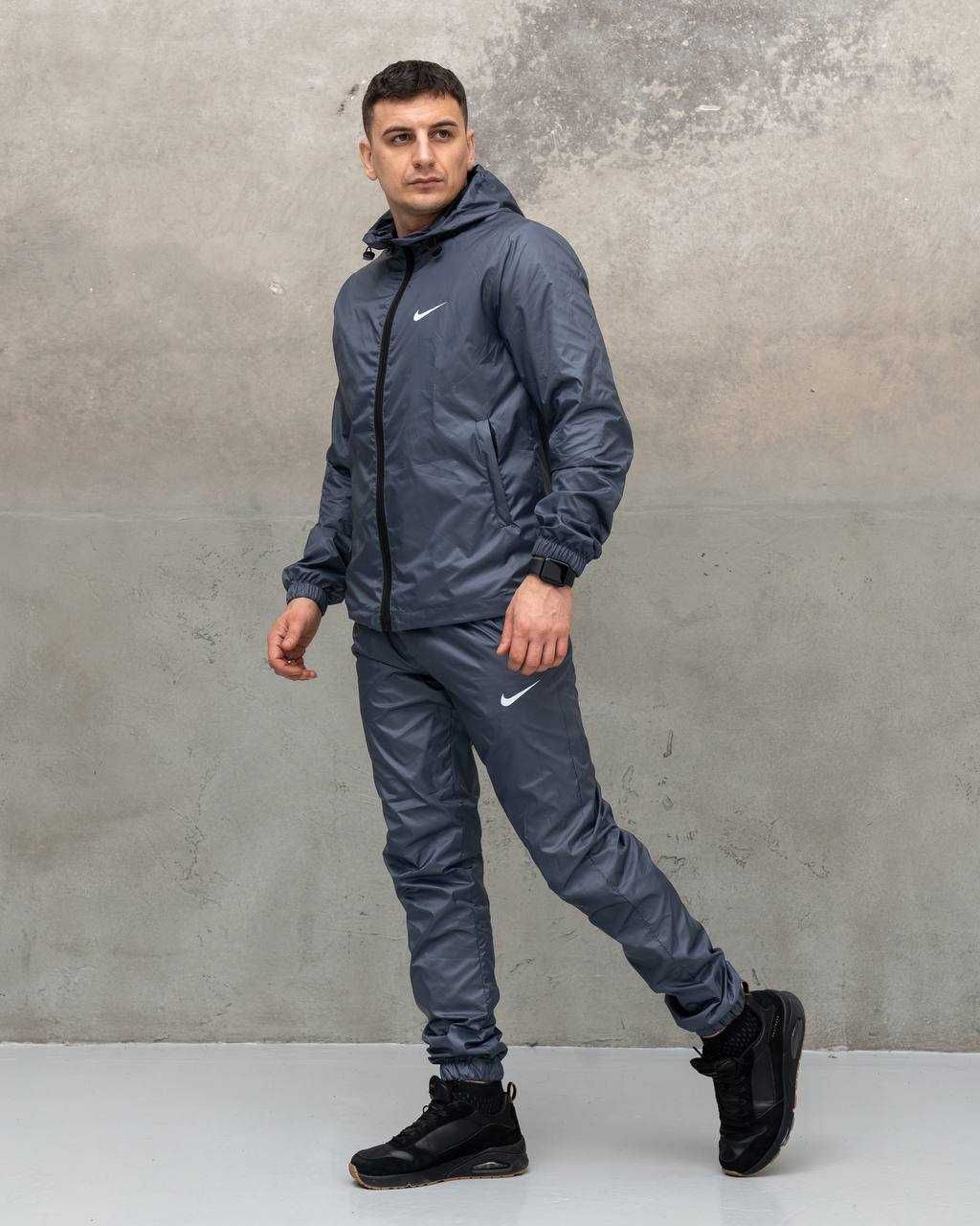 Спортивний костюм чоловічий з плащової тканини весняний осінній Nike