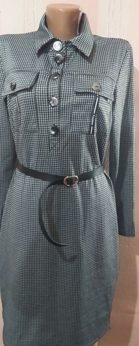 Платье новое с поясом