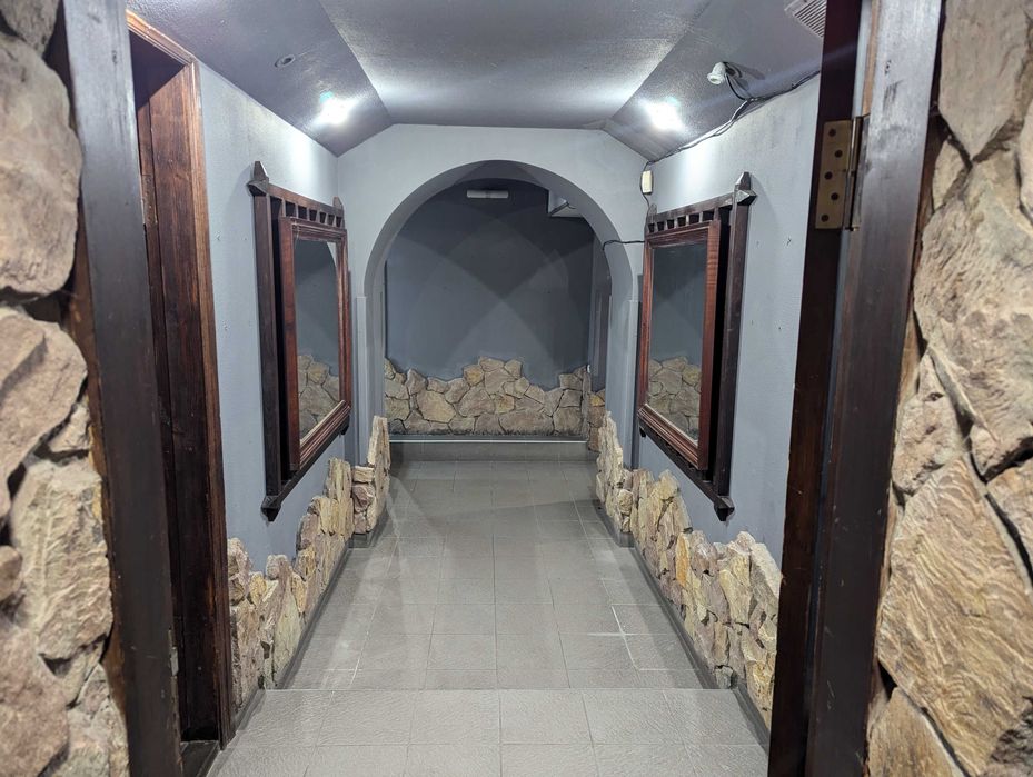 Комерційне підвальне приміщення 206 м²  в м. Луцьк, Київський Майдан