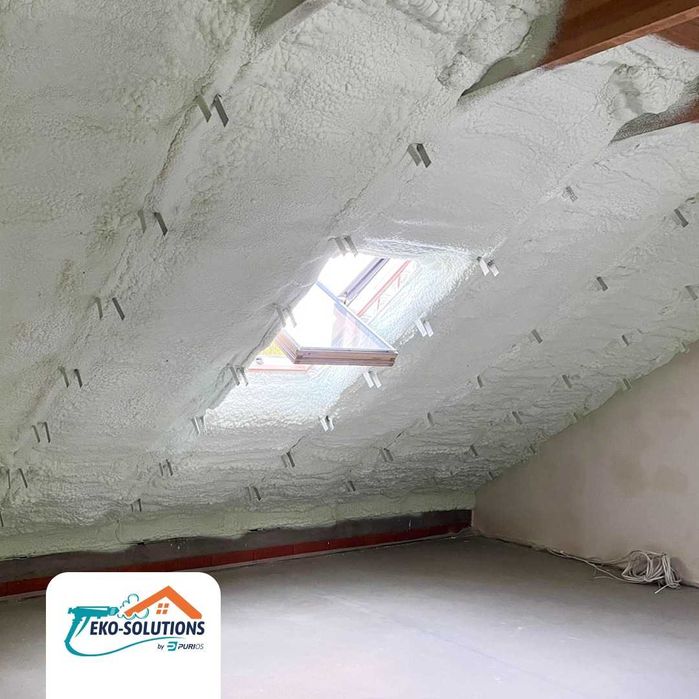 Ocieplenie pianą PUR izolacje natryskowe pianka docieplenia piana
