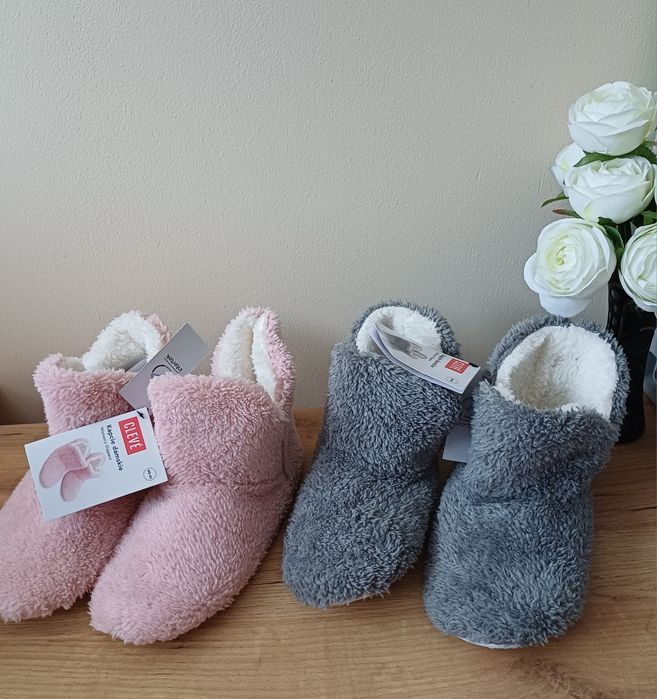 Kapcie damskie, ciapy -1 szt - do wyboru