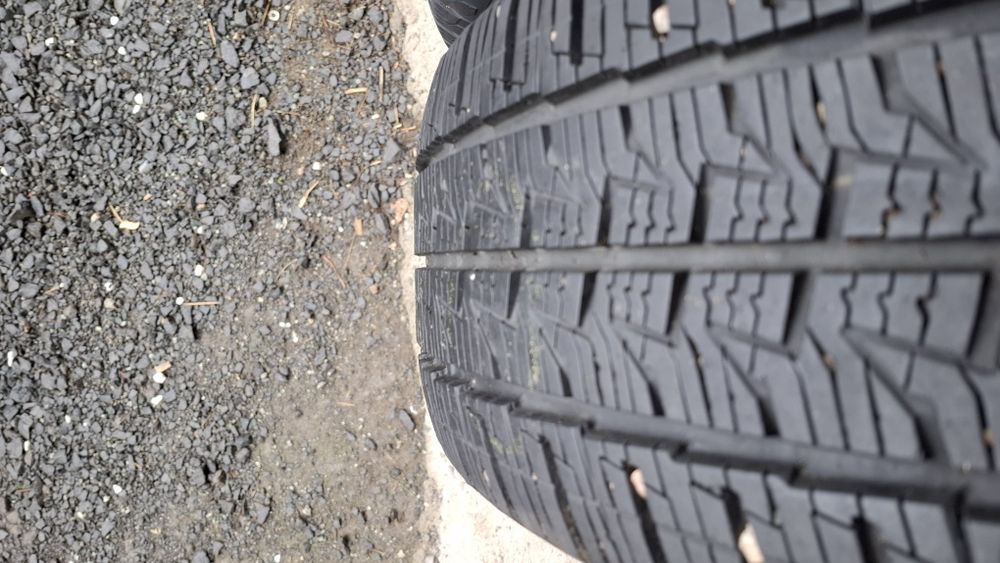 Continental 225/55 R17 C VanContact 4Season