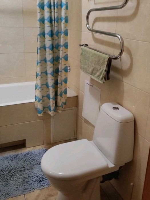 Здам однокімнатну квартиру в Броварах район Грушевського.