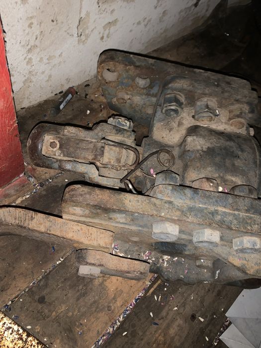 Буксир фаркоп прицепне хтз т-150