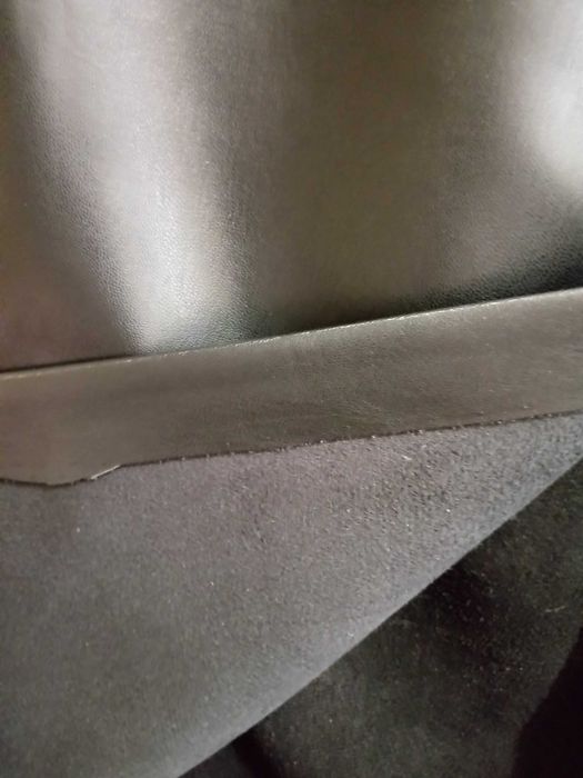 Жіноча шкіряна спідниця