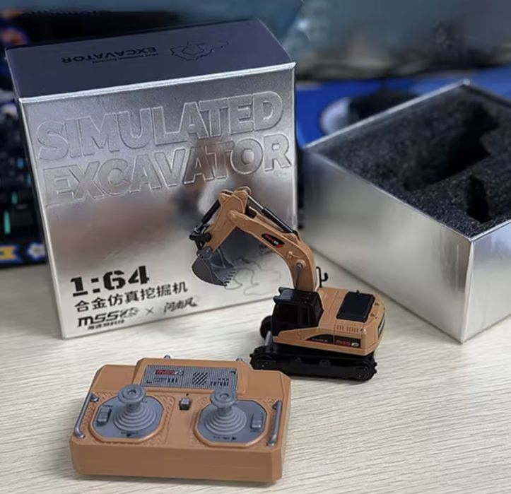 Экскаватор на радиоуправлении масштаб 1:64
