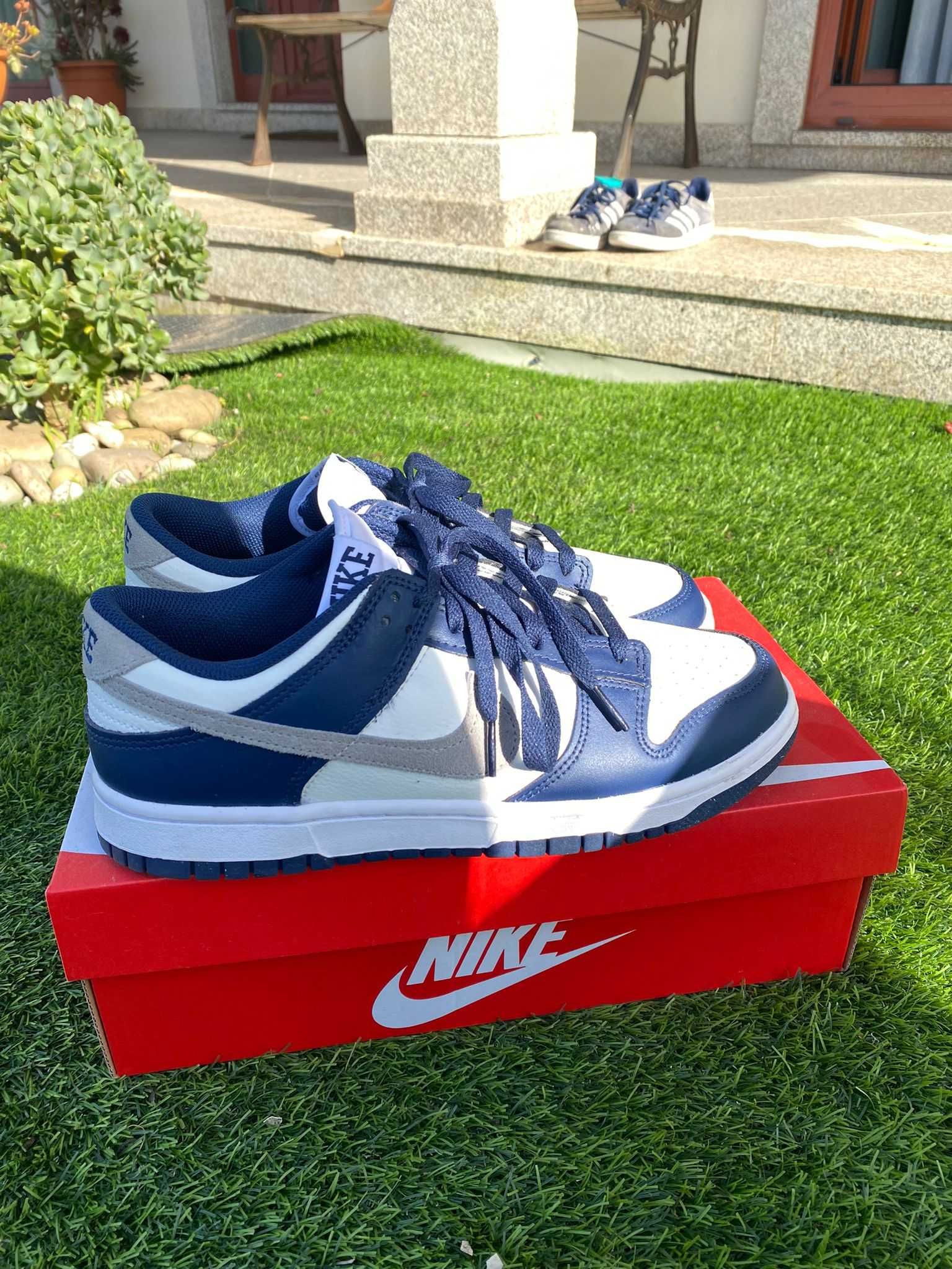 Sapatilhas Nike Dunk Low - Midnight Navy
