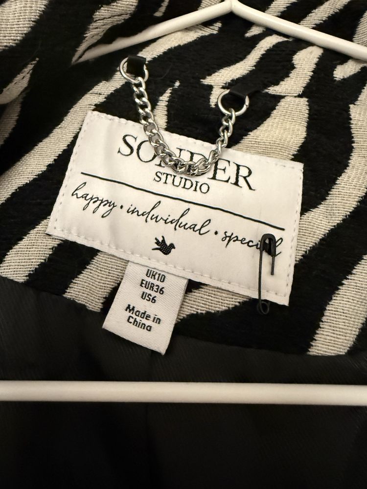 Marynarka Oversize Animal Print Sonder Studio Zebra