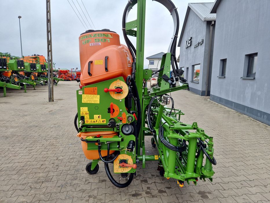 Opryskiwacz zawieszany Amazone UF 901 15m 2012r. Amaset+