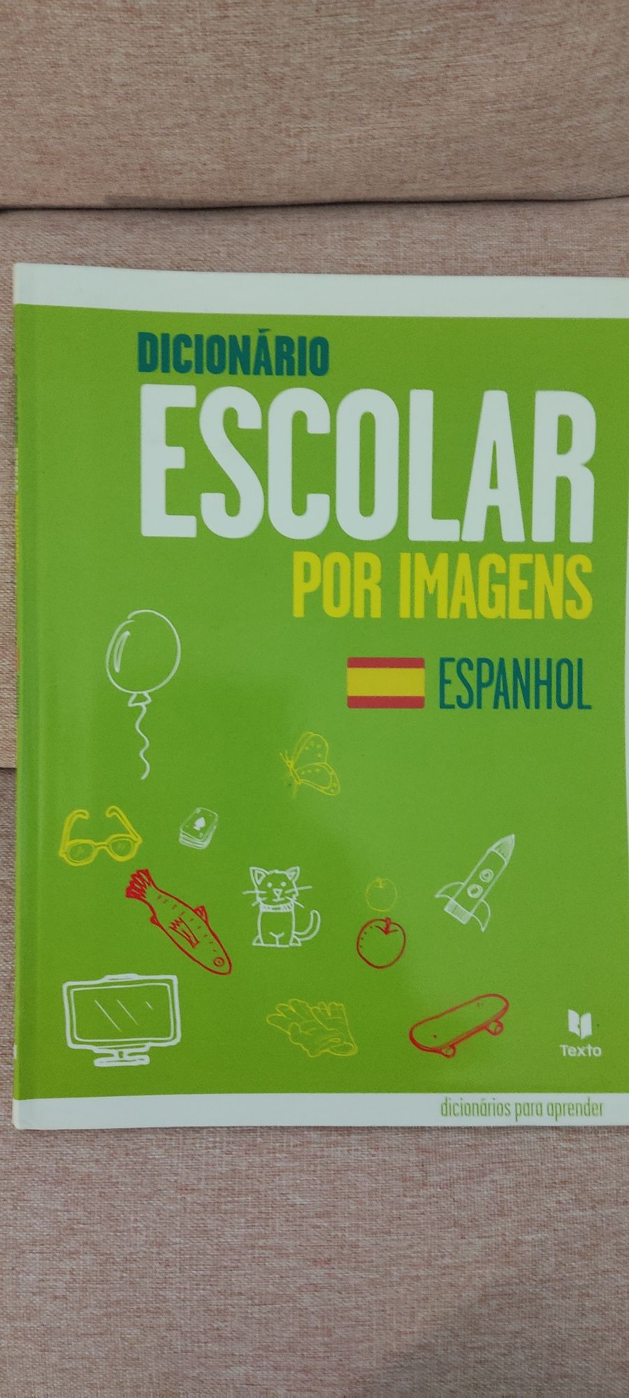 Dicionário Escolar por imagens Espanhol