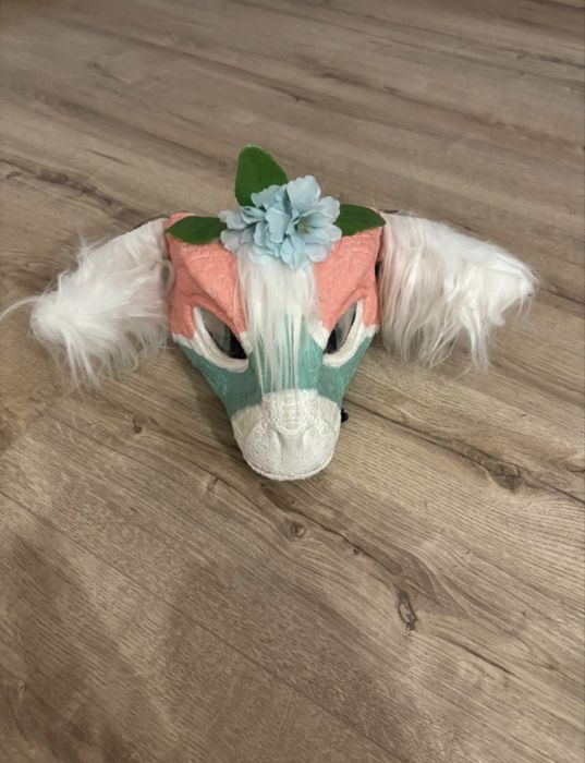 Sprzedam maskę dinozaura