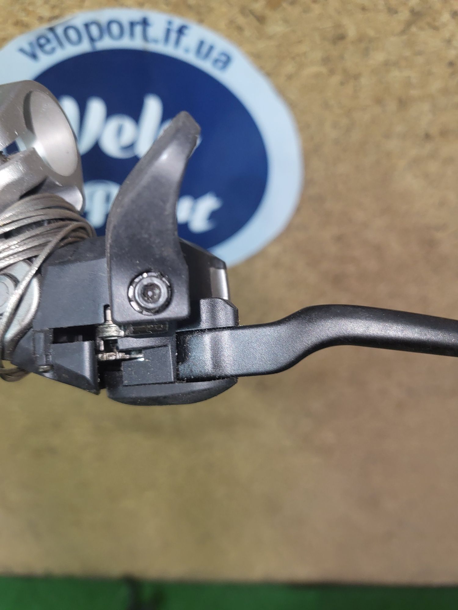 Гідравлічні дуали Shimano Deore lx 3х9