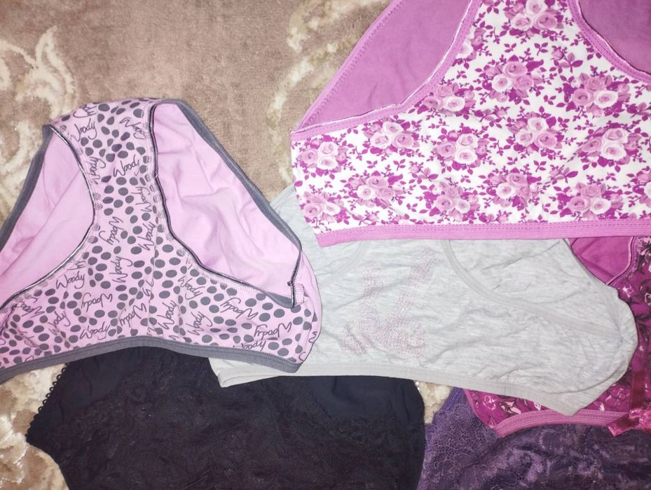 14 штук трусів за 300 грн, 1 шт - 35 грн, 48-50 розмір