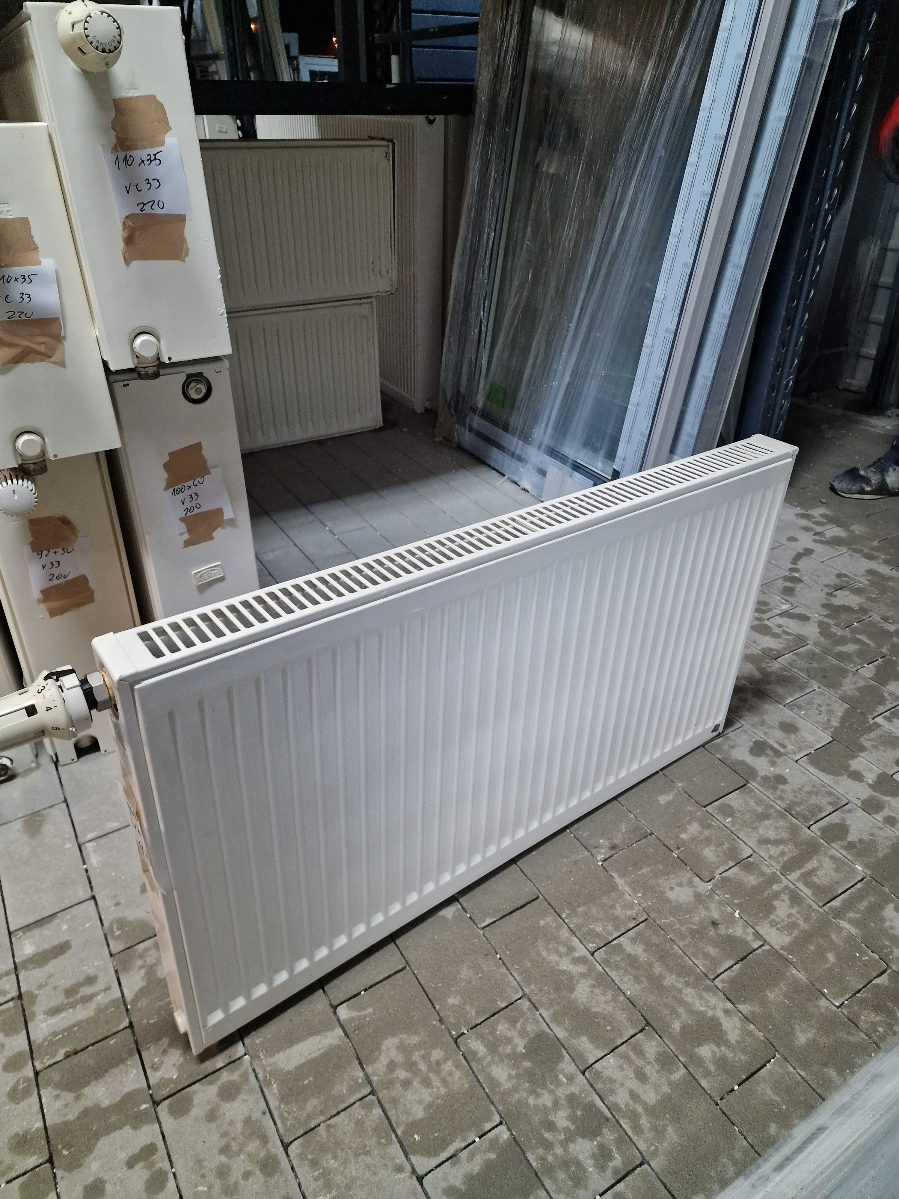 Grzejnik Używany 90x50 CV20 / C22 / V22
