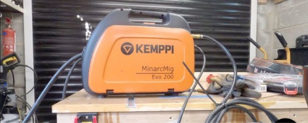 Aparelho de solda kemppi evo 200