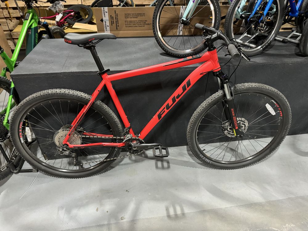 Super rower MTB 29 Fuji Nevada 2.0 Ltd Deore XXL