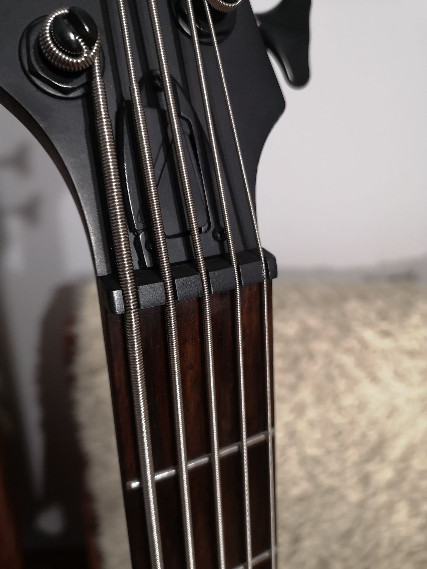 Ibanez SR605 bas