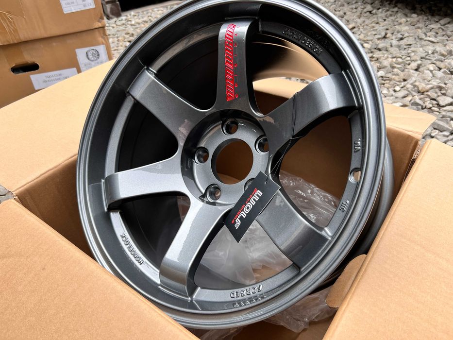 Japan Style R16 5x114.3 9j et12 Mazda Honda Mitsubishi Nissan титани