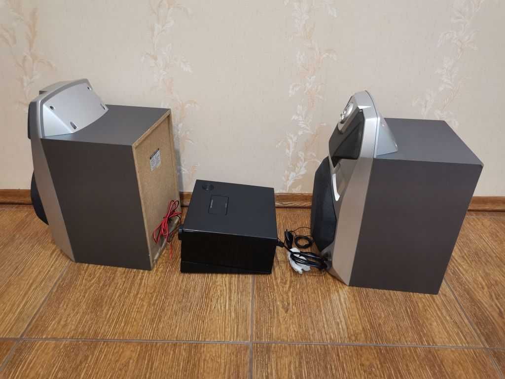 Музыкальный центр USB усилитель Hi-Fi  LG XA146 колонки LG FE-515E
