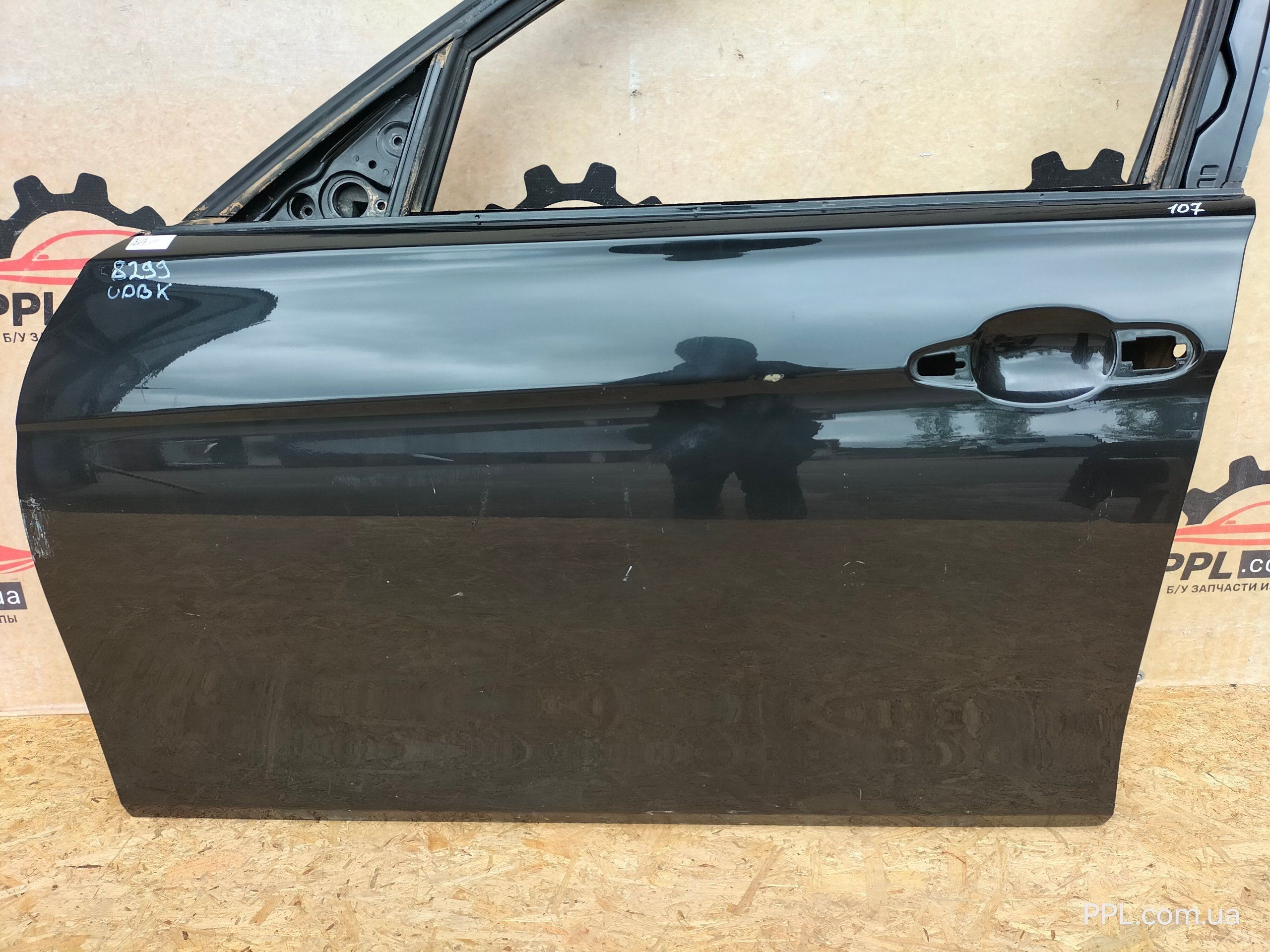 BMW 3 F30 F31 2011-2018 Дверь передняя левая