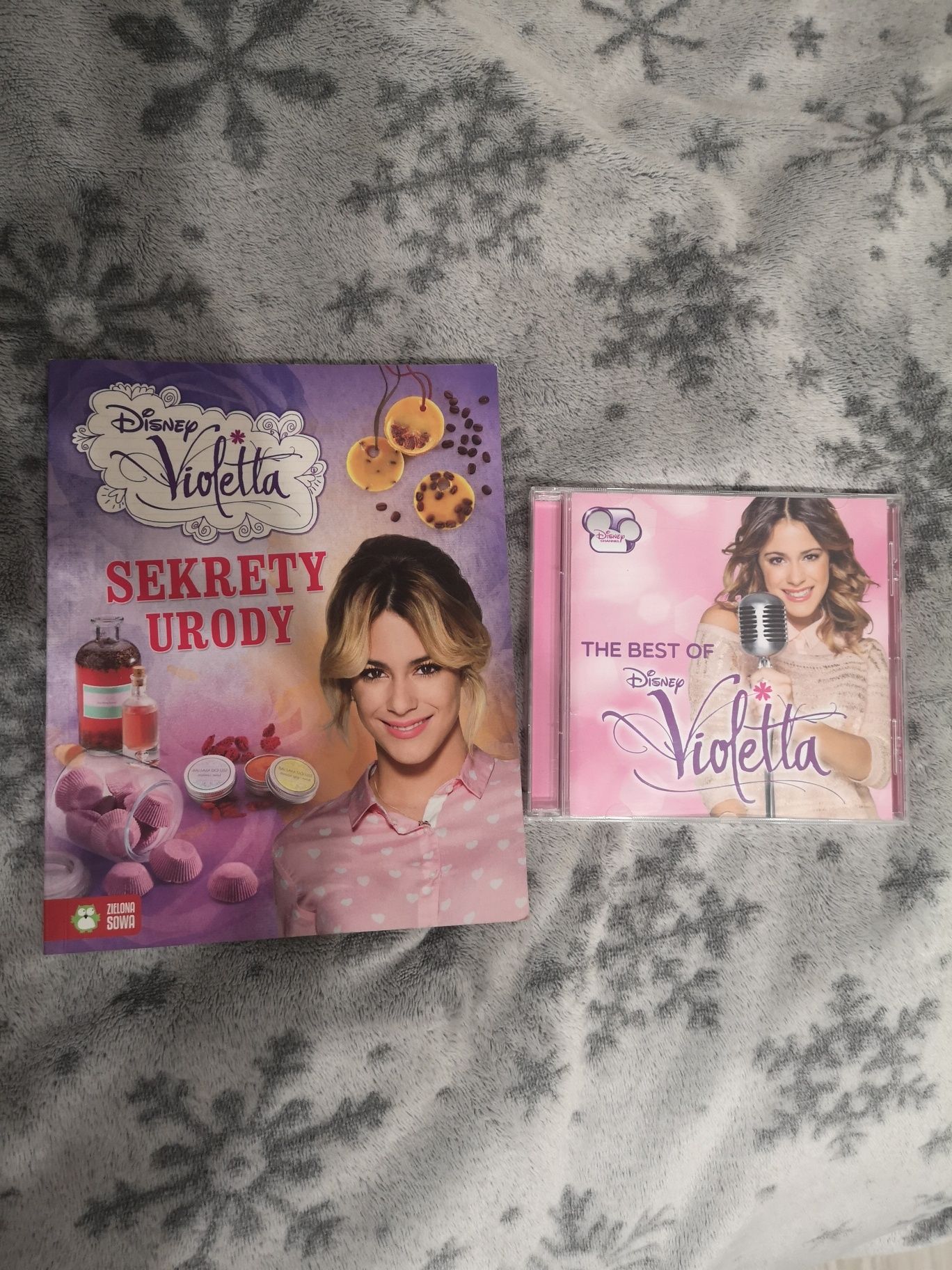 Violetta książka oraz płyta