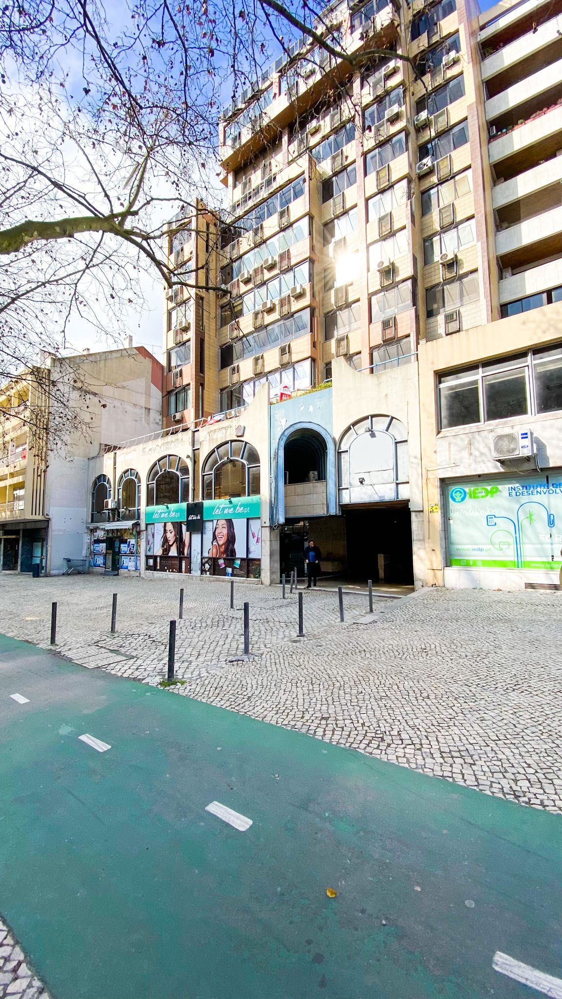 Loja na Av. do Brasil – ideal para escritório