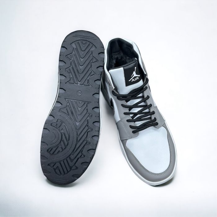 Акція до 12.12!!! Шкіряні високі кросівки на хутрі 41,42,43,44,45рр