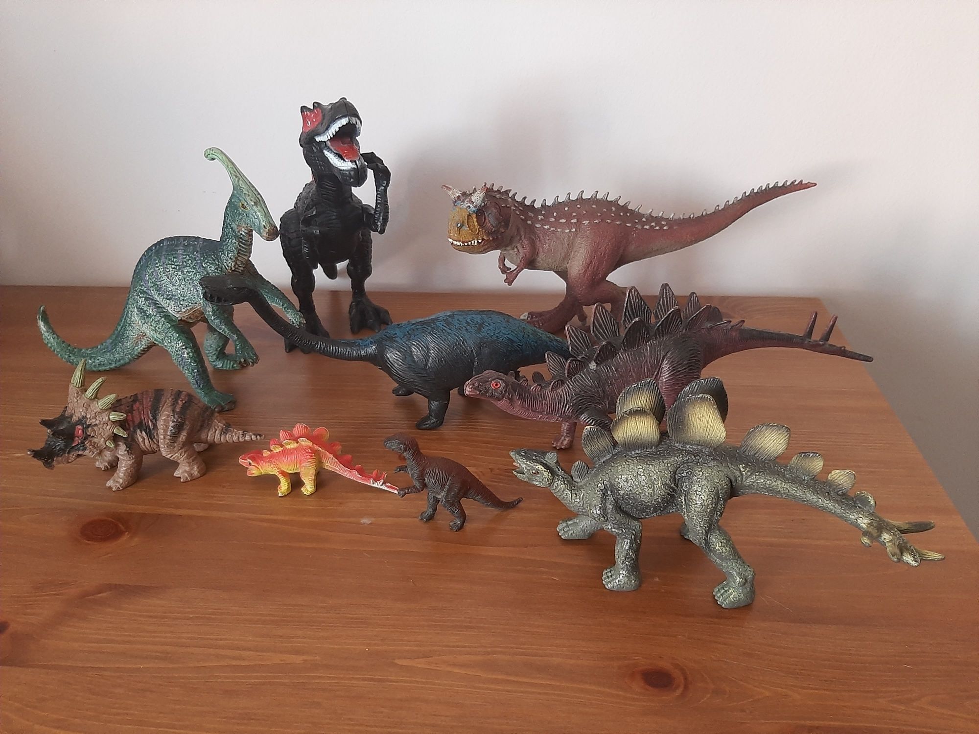 Bloco vintage Madonna  James Dean Figuras Schleich dinausauros  T rex