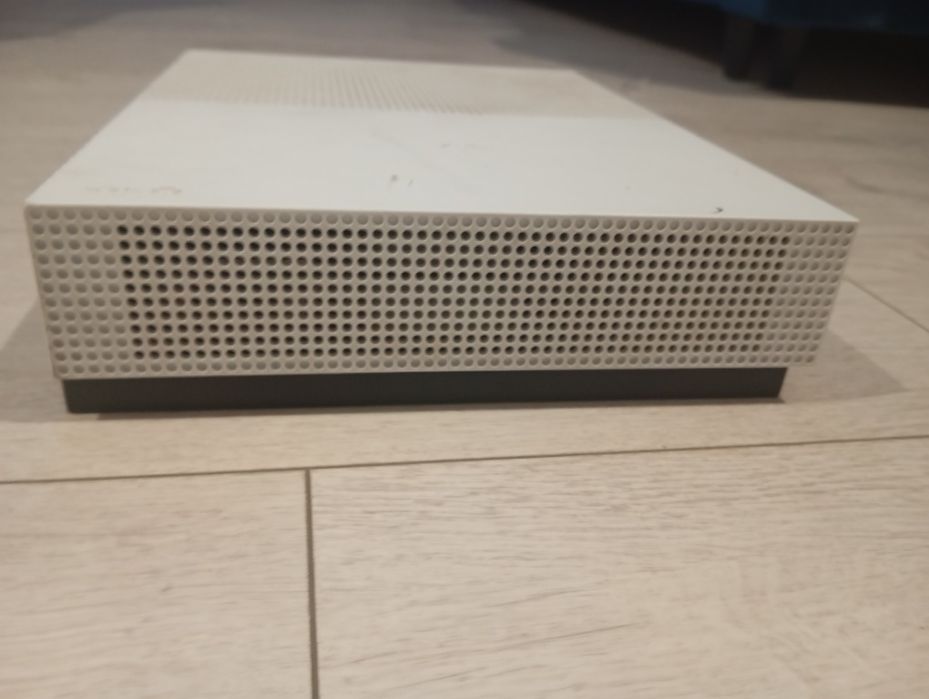 Konsola Xbox one s all digital edition 775 gb