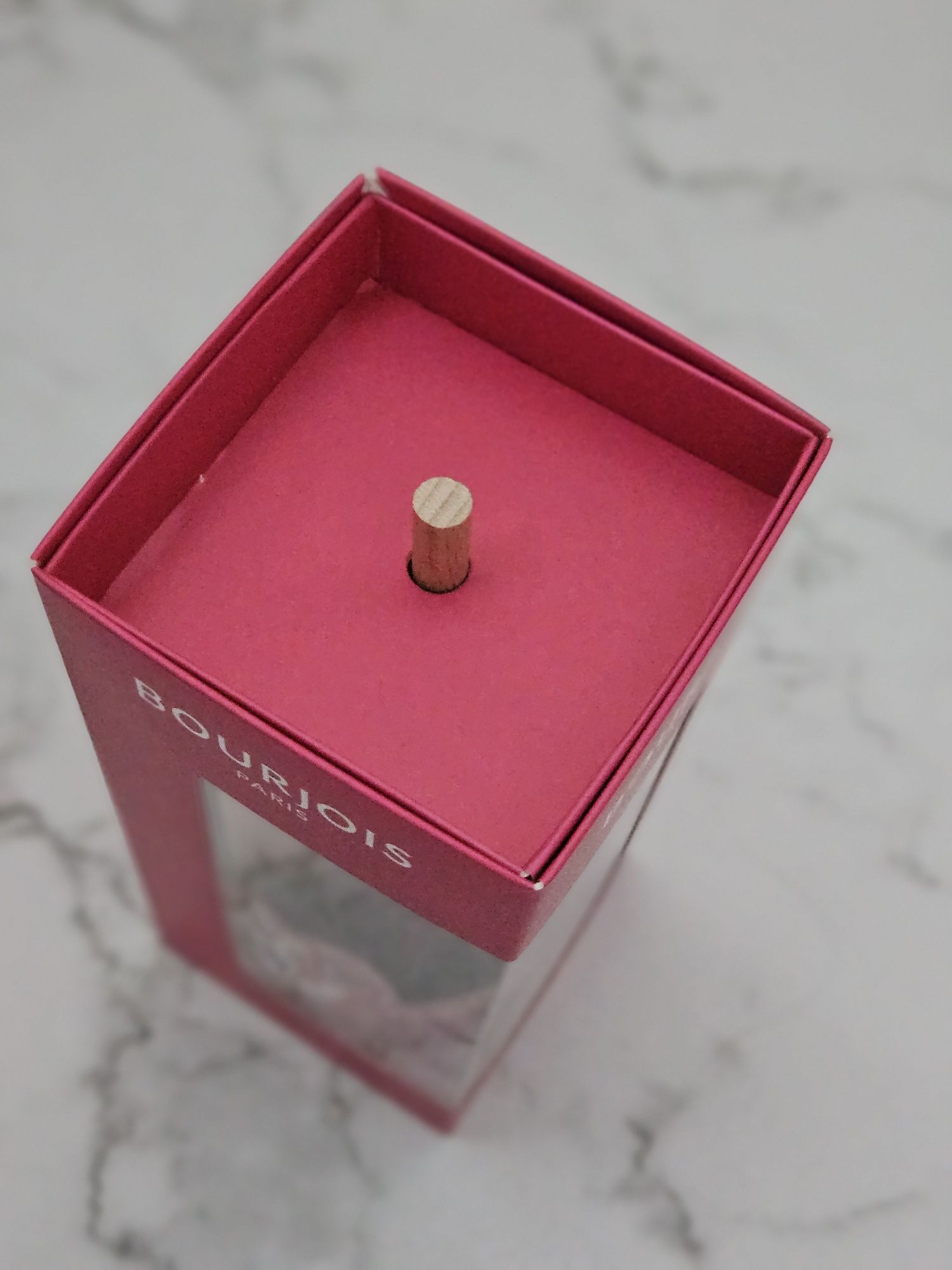 Преспак від бренду Bourjois | упаковка