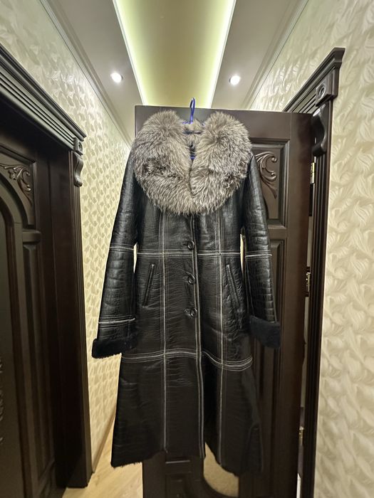 Дублянка жіноча з натуральної овчини.