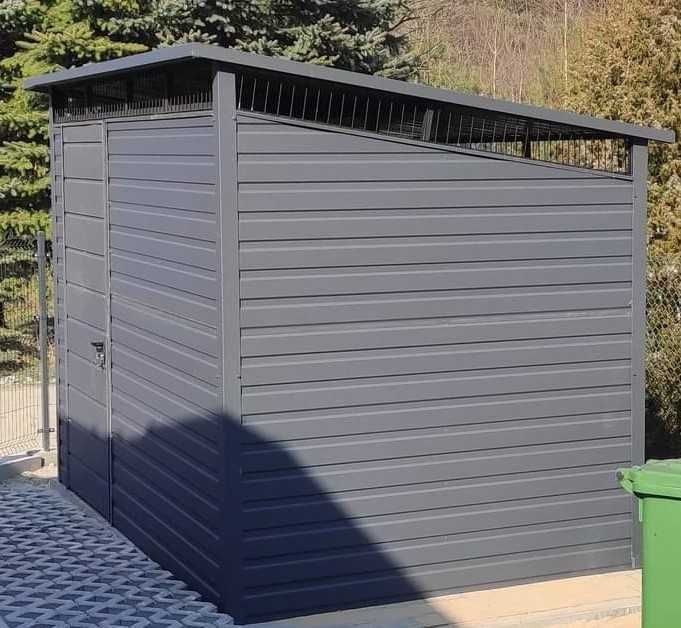 Wiata śmietnikowa z całej blachy 4x2