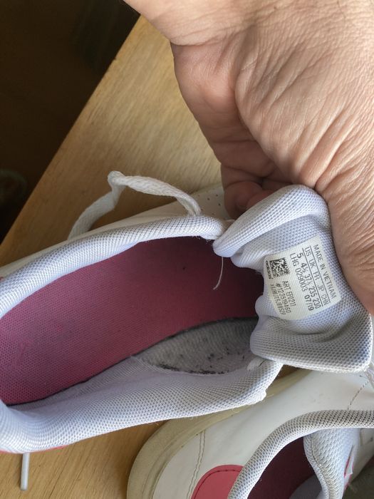Ténis Adidas N36,5