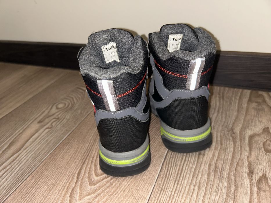 Зимові чоботи, сапоги