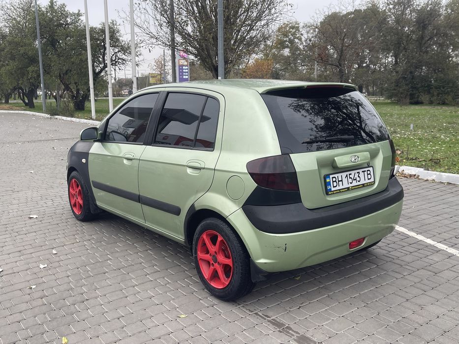 хендай гетц.