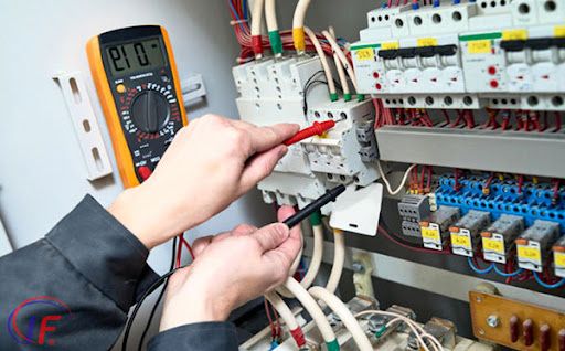 Монтаж електрики в квартирах та будинках • Під ключ