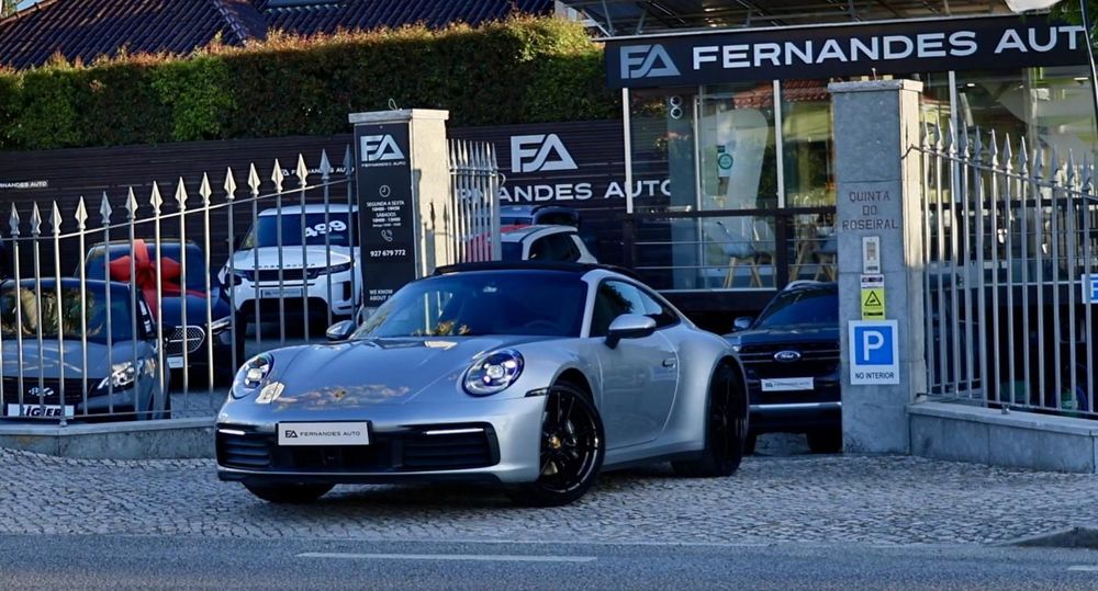 Porsche 911 (992) Carrera PDK